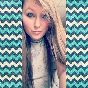 Meet your Posher, Hope